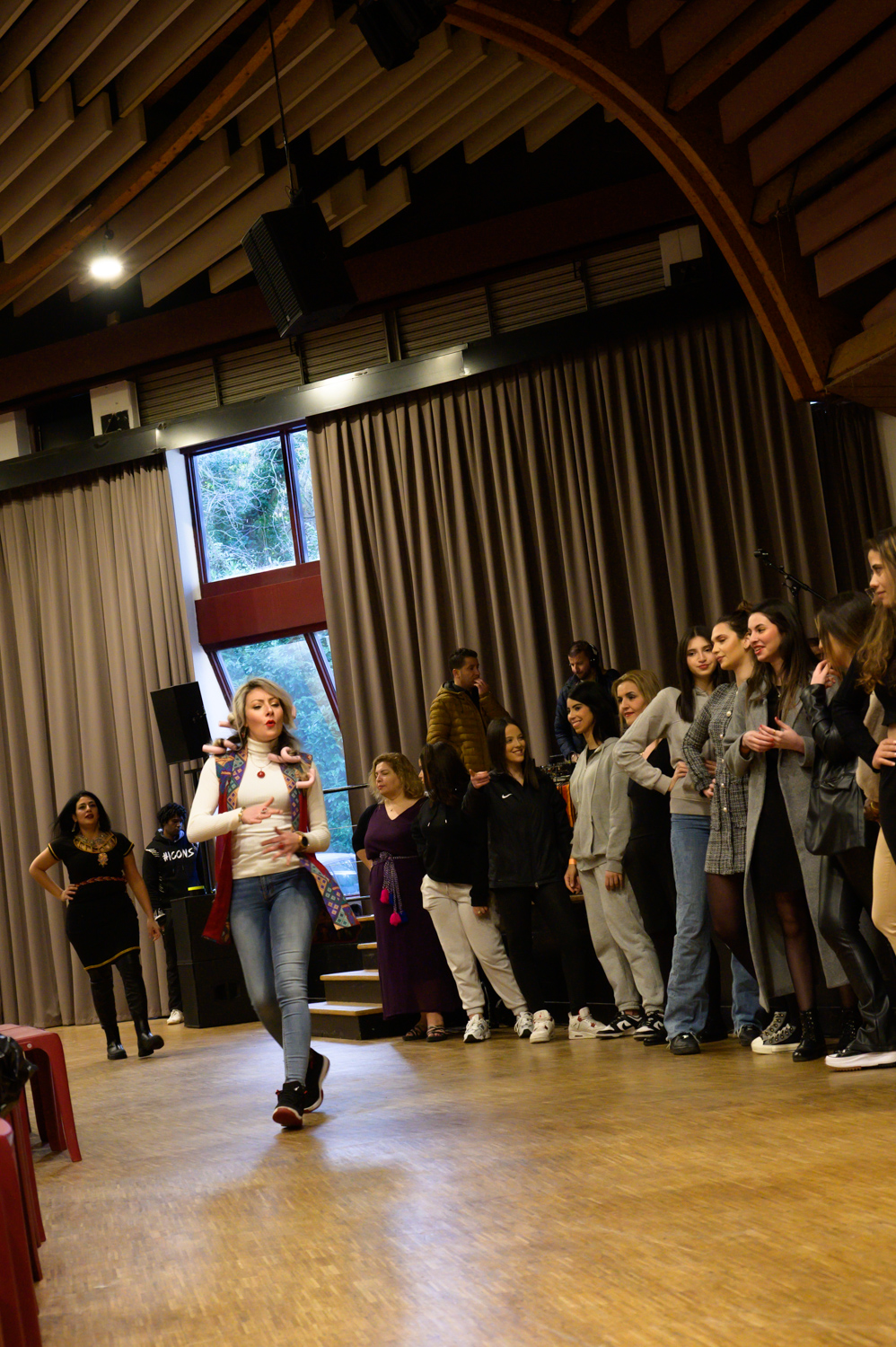 Défilé Hakima Djura